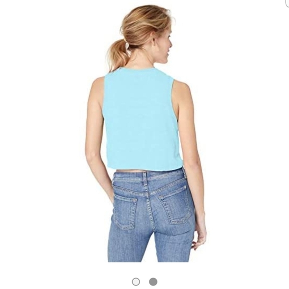 LEVI'S Graphic Crop Top - Picture 2 of 9